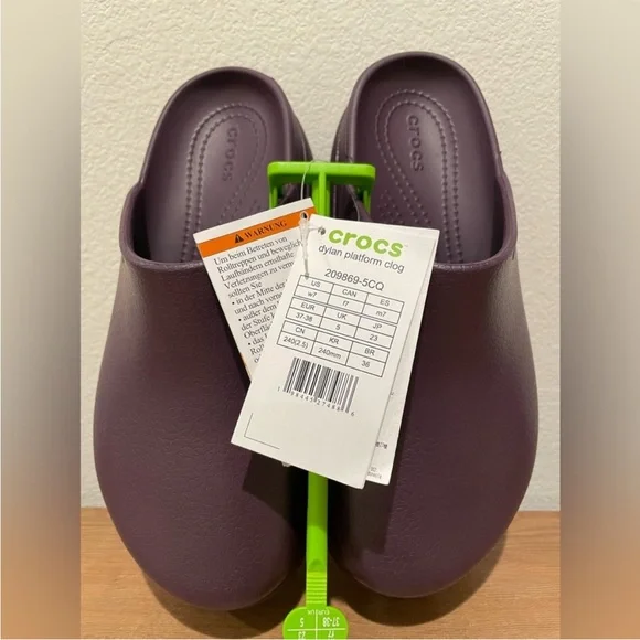 NWT CROCS Women's Dylan Platform Clogs Size 7 - Picture 2 of 6